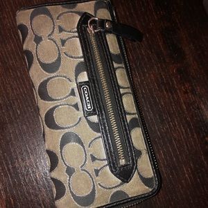 Coach wallet